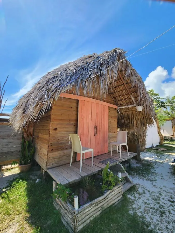 Saona Lodge Mano Juan