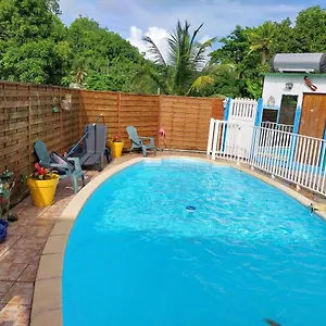  Hébergement de vacances Dlo Coco